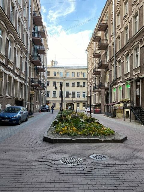 Парковка во дворе для гостей
